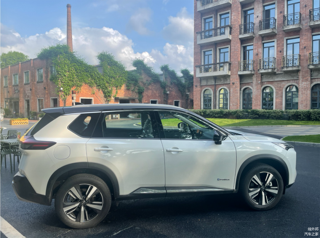 ▲ 新增珠玉白车色