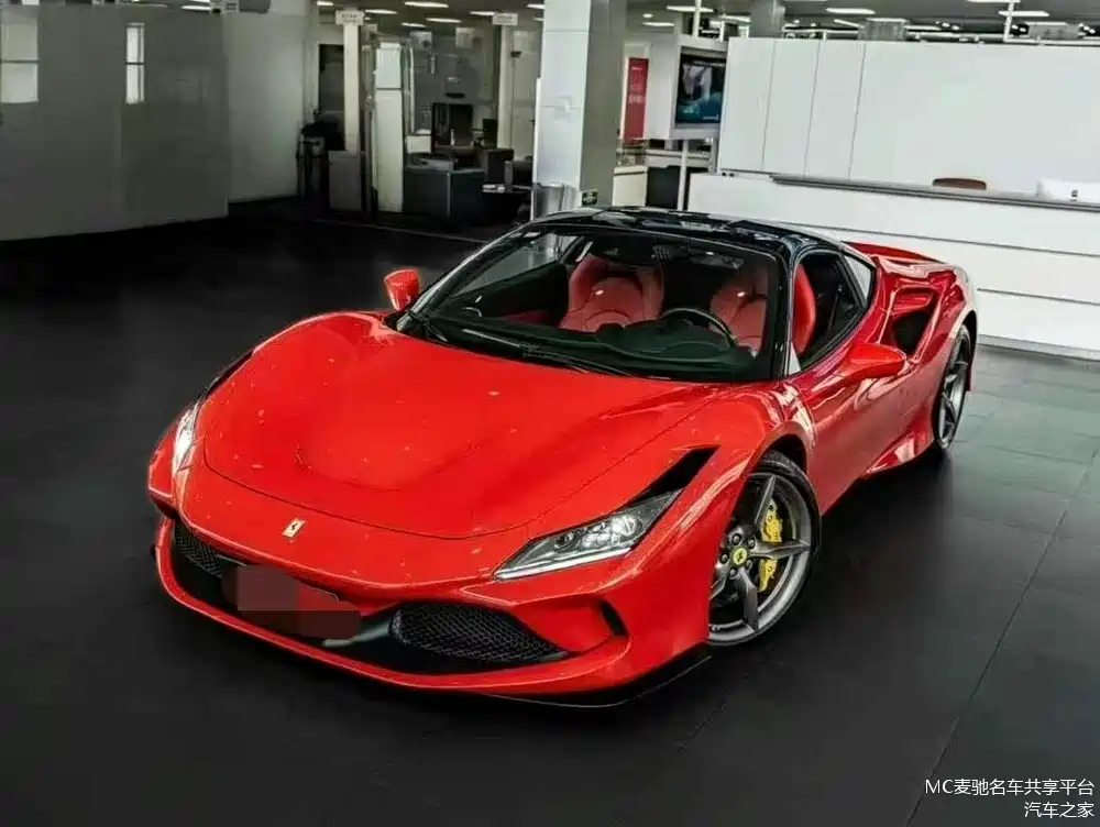 法拉利f8,23年上牌,个人一手户,红红配色!