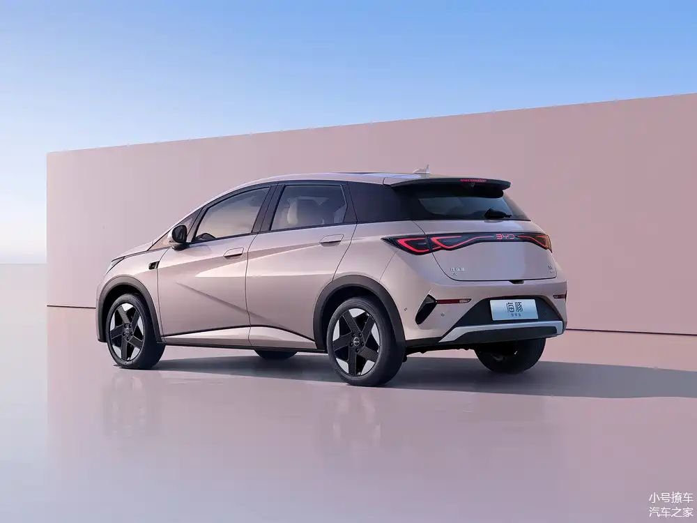 海豚智驾版上市 标配高快领航/代客泊车