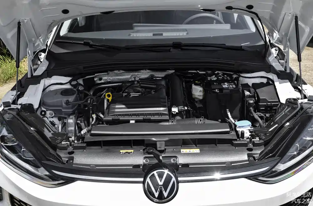 到店实拍上汽大众凌渡l,降至11.19万起售,标配无框车门,真香!