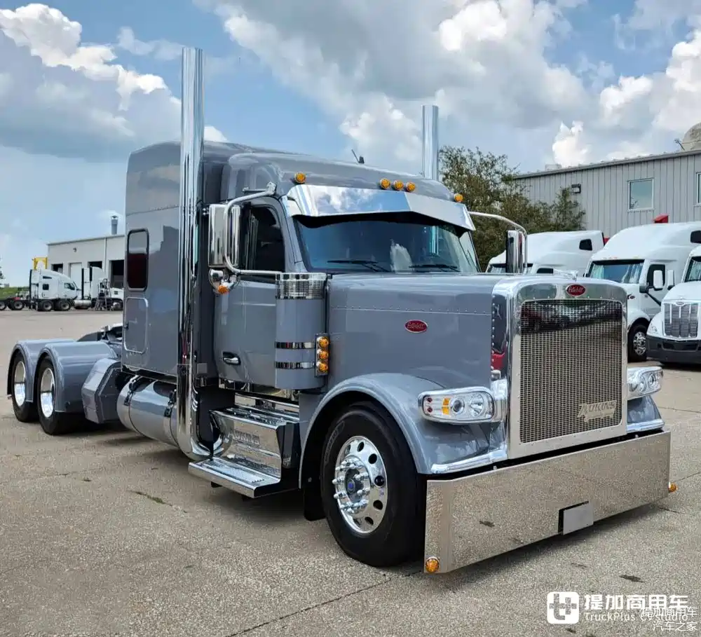 作为美国卡车的经典符号之一,彼得比尔特359所带来的传奇设计仍在延续