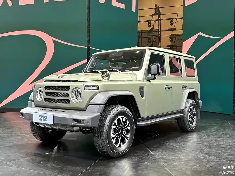 快评观点:产品力弱售价不低,靠情怀全新北汽212能走多远?