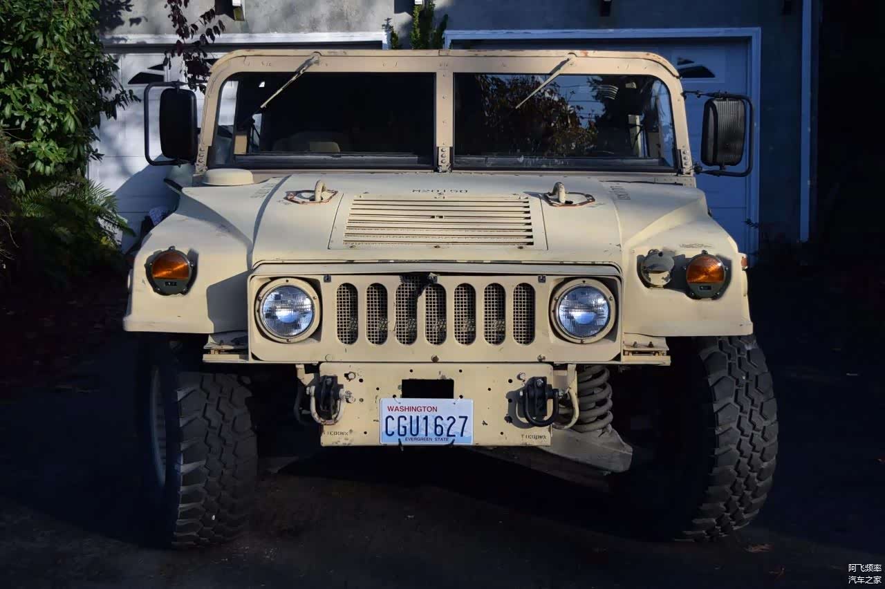 美军的悍马退役后开启平民生活，只卖美国公民的AM General M1114_车家号_汽车之家