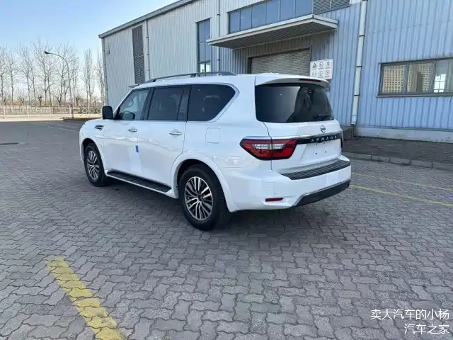 平行进口日产途乐阿曼达 大排量越野配置