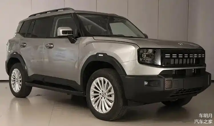 奇瑞捷途最近为大众推出了它的新硬派越野suv系列,其外观上模仿了当下