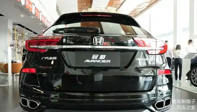 2020款本田冠道到店实拍,轴距2820mm,换装四根排气管 按键档杆_车家号