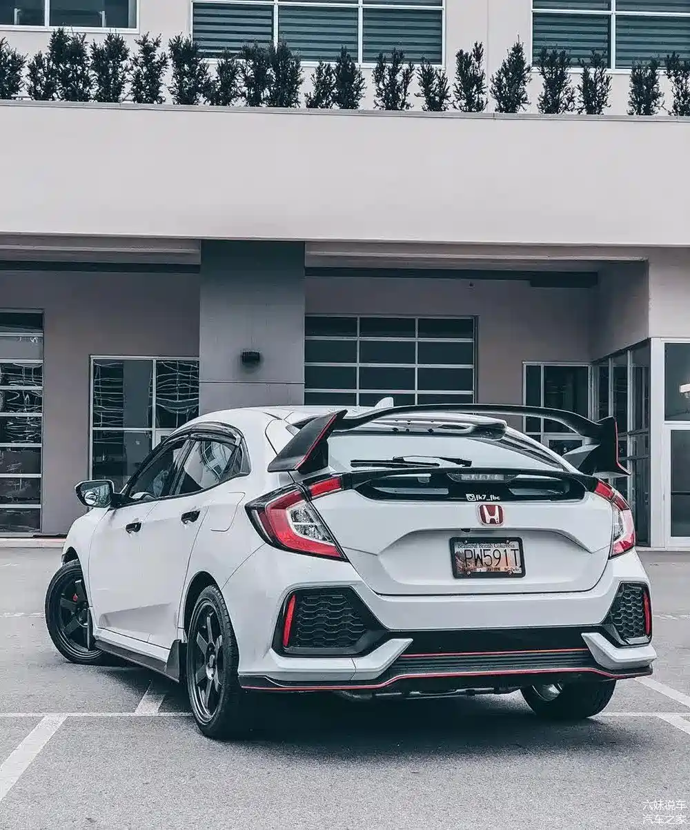 十代思域hatchback轻改,这才是本田烂仔车