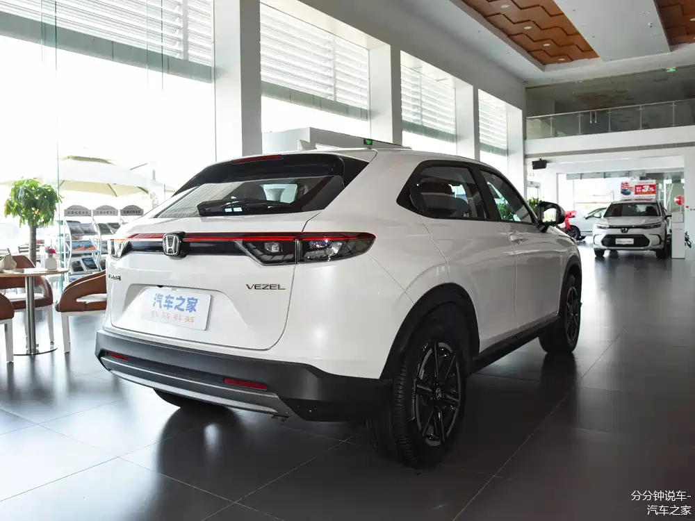 本田缤智新车型售12.29万,1.5l动力,油耗6个多,经济适用型suv