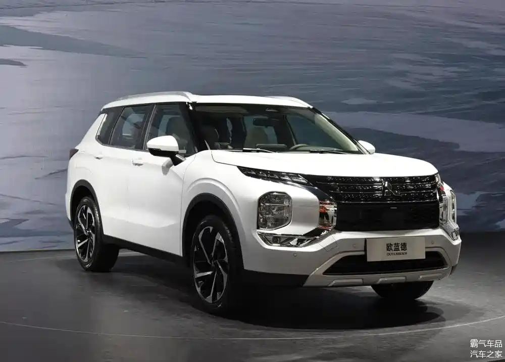 全新欧蓝德火了,不到两天订单破万,外观内饰大变样,能买吗?