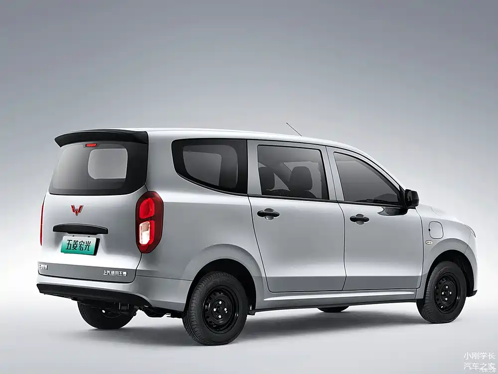 6.98万起/两种座椅布局 五菱宏光纯电版上市