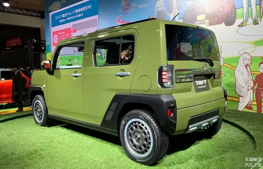 大发版吉姆尼实车亮相,造型很考究,0.66t cvt,硬派又前卫