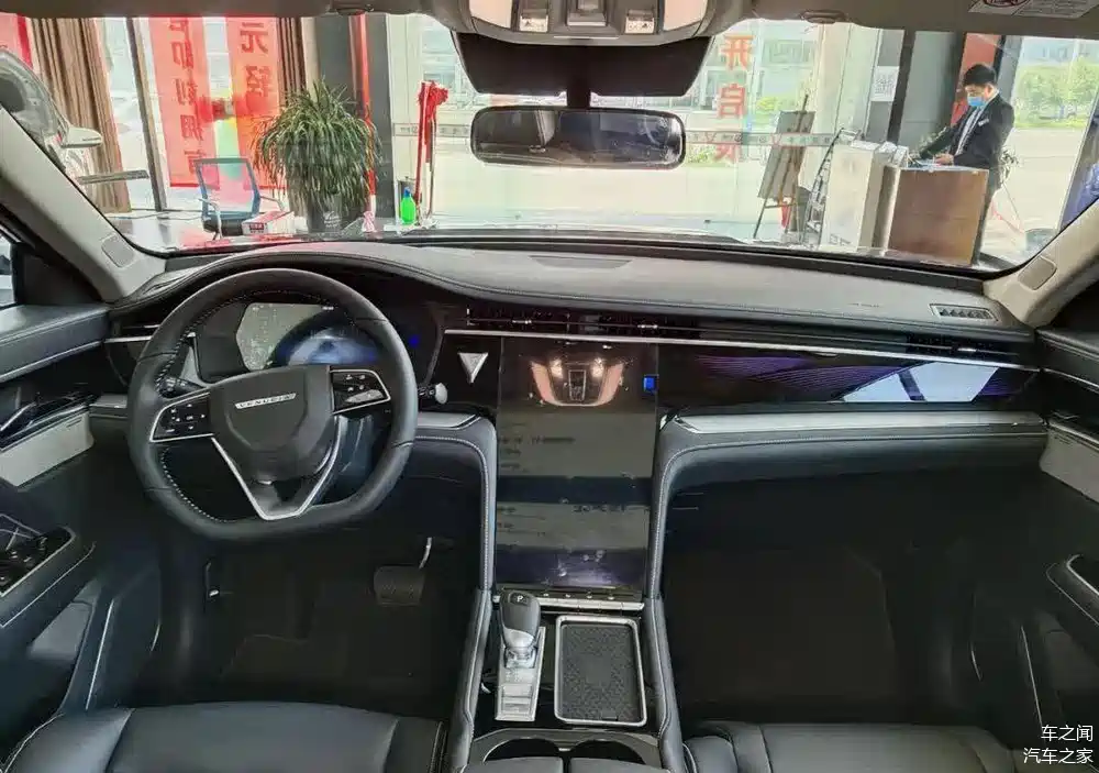 a 级suv启辰星上市,拥有超长轴距的豪华座舱体验