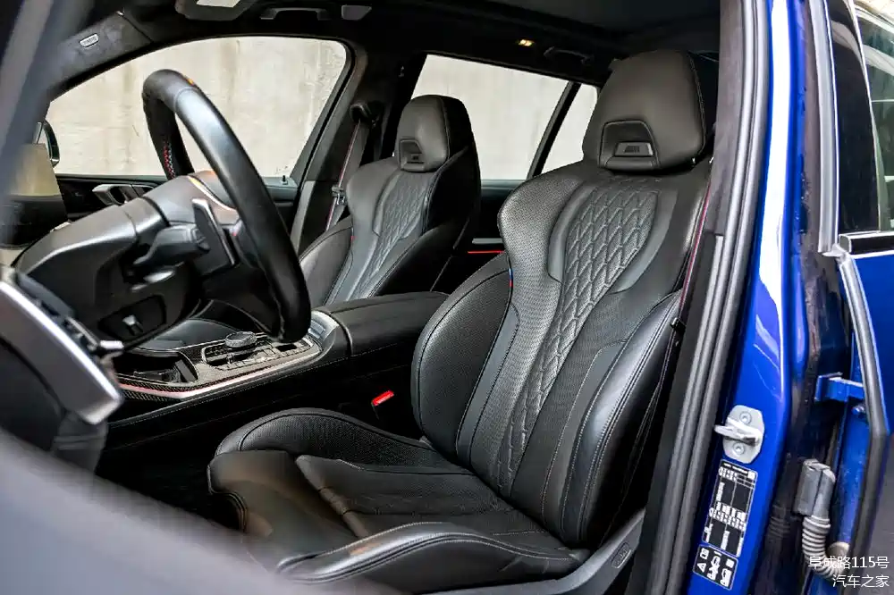 宝马x7 m60i有的不只是性能,更是舒适驾驭!