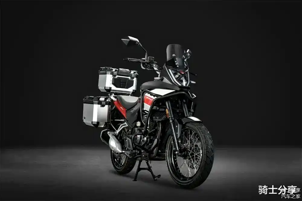售价14980元起赛科龙rx250上市一款适合小白的入门级adv