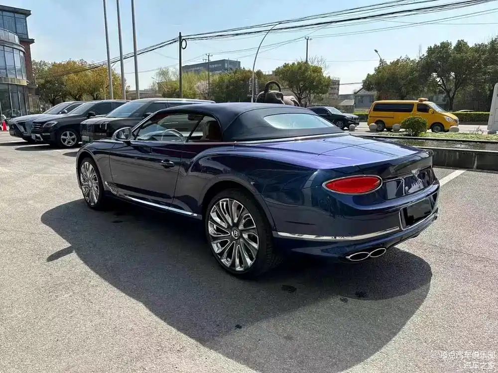 22款宾利欧陆gtc敞篷 mulliner穆勒版 v8 4.