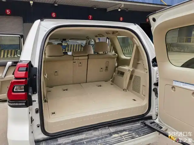 平行进口车中东版23款丰田霸道4000exr港口现车54万