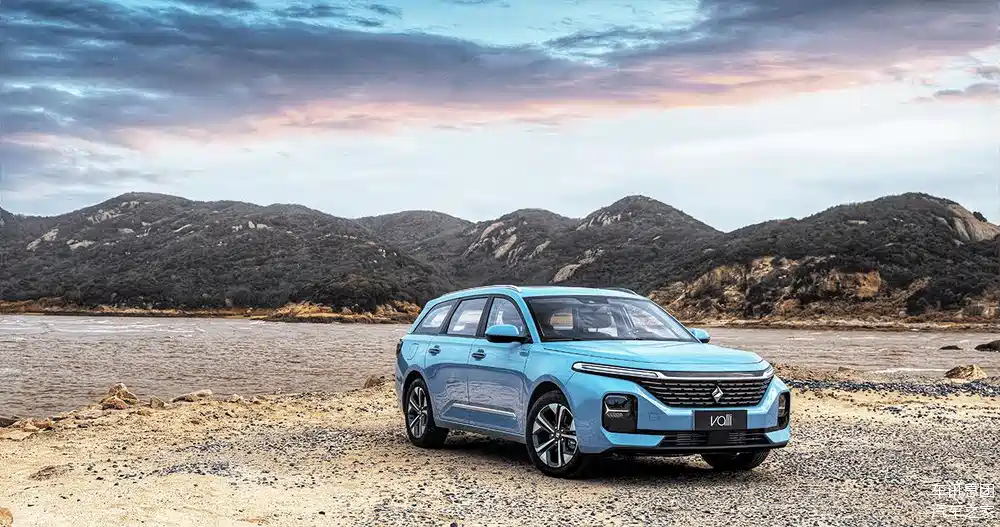 售7.98-10.58万元大平层休旅车新宝骏valli上市