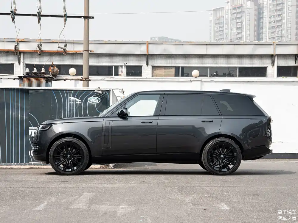 路虎揽胜,力量与美学的完美融合