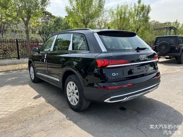 平行进口奥迪q7豪华越野配置解析
