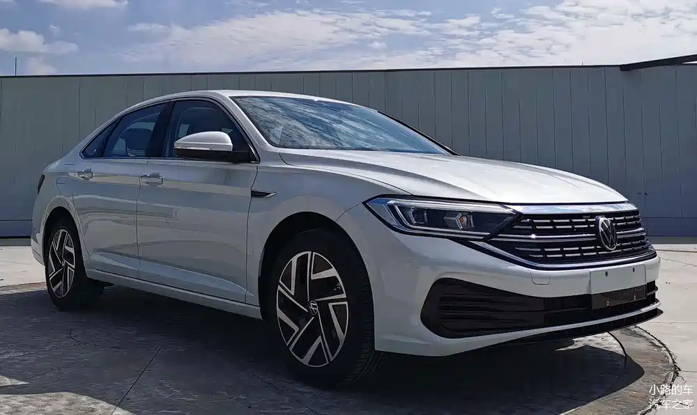 前脸大革新,搭全新1.5t动力,新款速腾抢先看