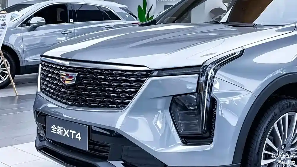 豪华suv凯迪拉克xt4!2.0t 9at爆237马力仅20万出头,性价比高.