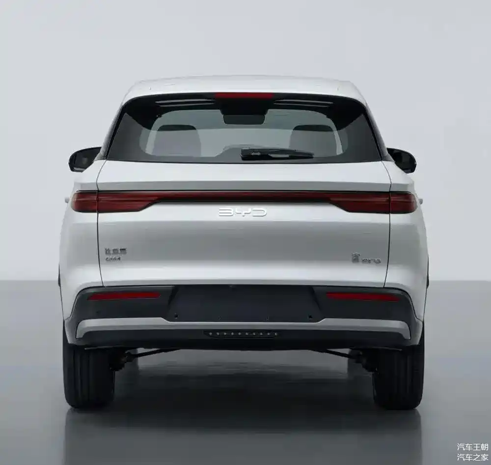 比亚迪新款宋pro(2025款)谍照曝光!