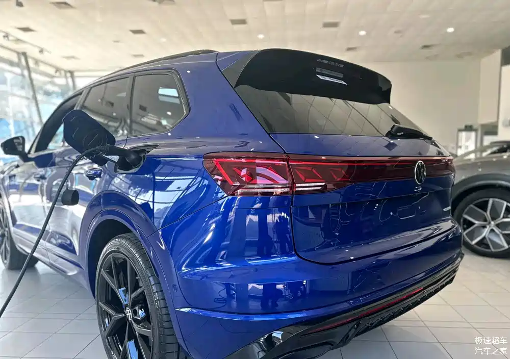 新款"混动"大众途锐曝光,堪称德系suv"性能猛兽"