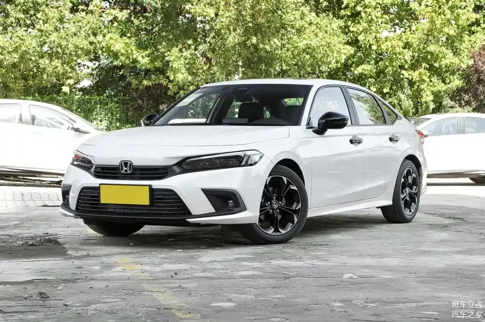 解读十一代思域:实力更均衡,不仅颜值抗打,实用性同样不差