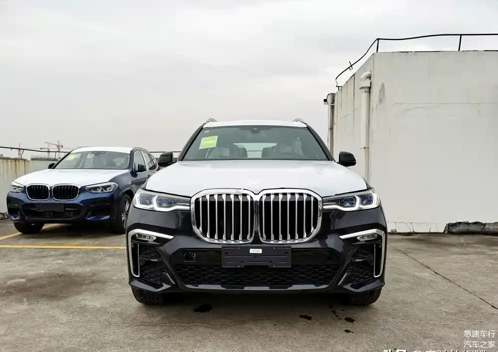 宝马x7xdrive40i尊享型m运动套装:它乃是宝马x7最值得入手的车型