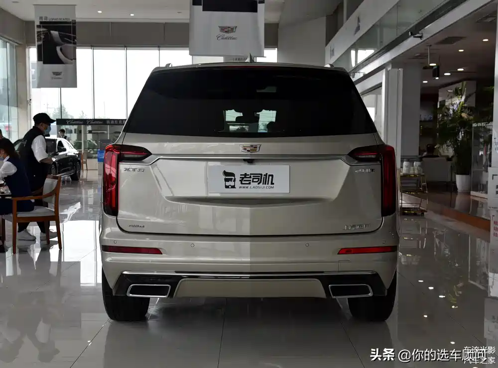 优惠极大更便宜,名气大的6座豪华品牌旗舰suv,实拍凯迪拉克xt6