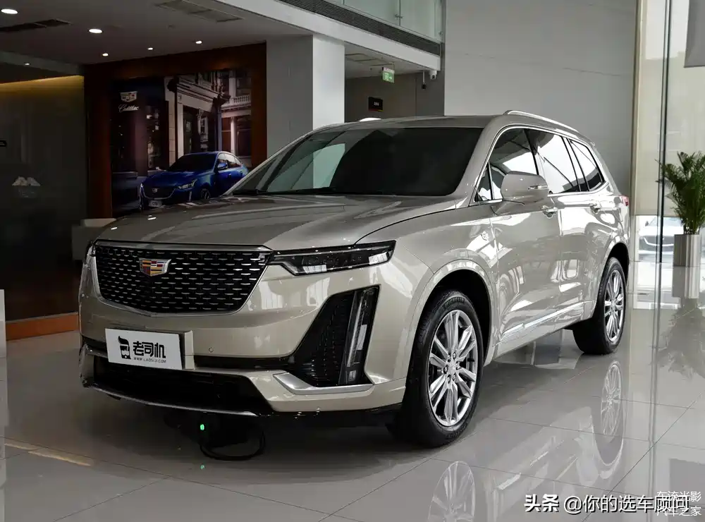 优惠极大更便宜,名气大的6座豪华品牌旗舰suv,实拍凯迪拉克xt6