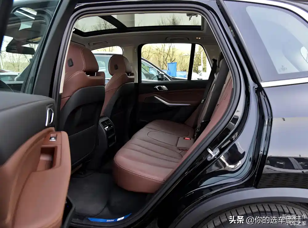 进口版价格依旧不错,大空间自动挡豪华suv,带你看宝马x5