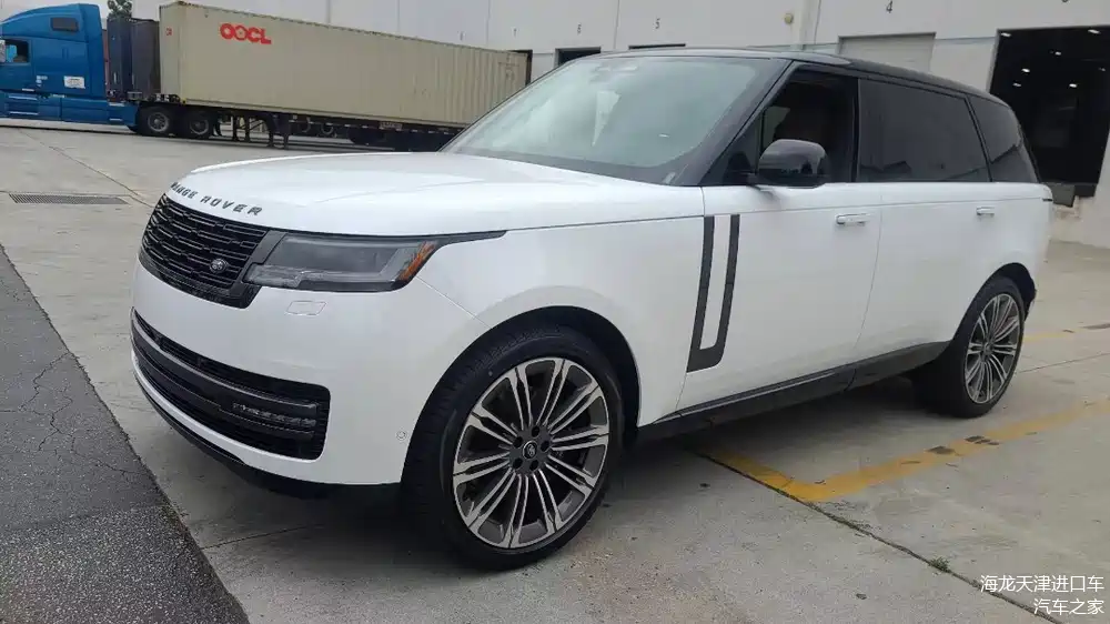 24款美规路虎揽胜行政加长版白棕  价格180万