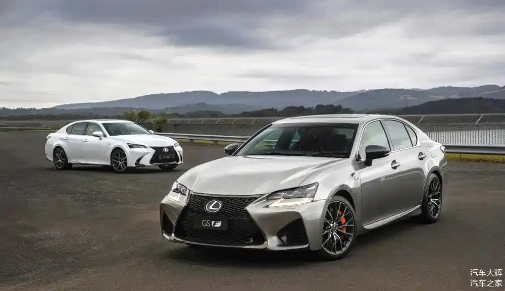 硬汉们要哭了,丰田普拉多林肯大陆说拜拜,奥迪r8也准备停产