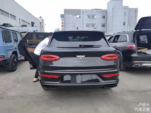 添越 23款 4.0t 雅度