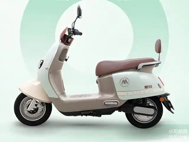 爱玛新款电动车亮相,温润好看,配72v大电池.价格不到2900块