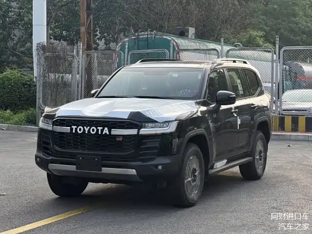 平行进口车-22款丰田酷路泽3.5t gr运动版 港口现车108万