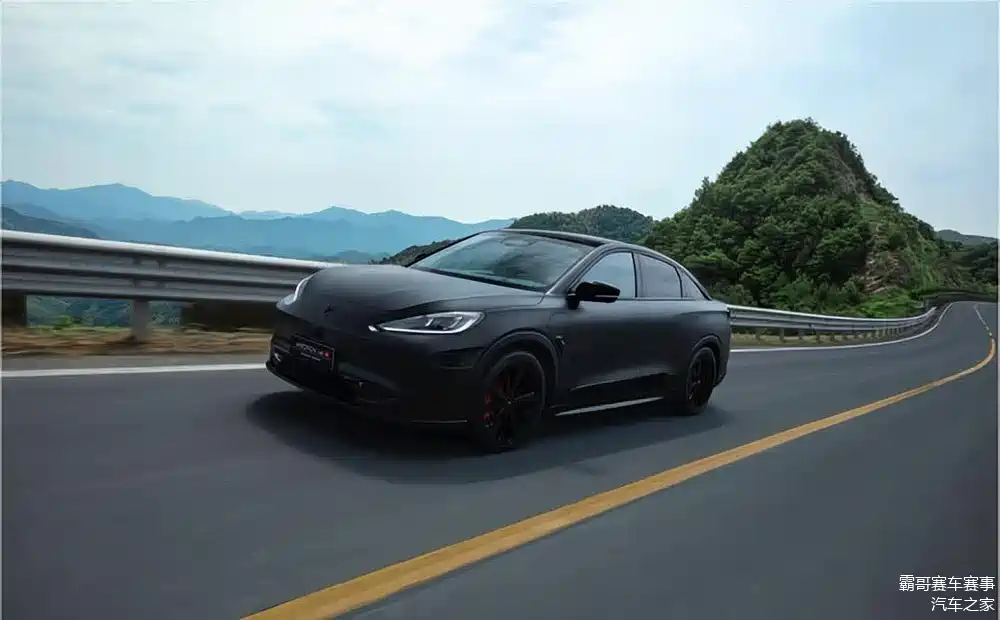 北汽新能源肩负着国家汽车产业弯道超车和全民电动普及的重要任务,既