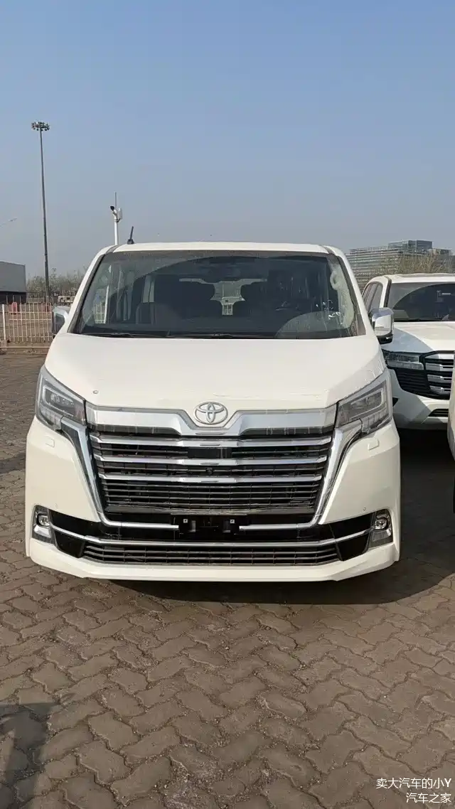 丰田格兰维亚商务车 平行进口现车