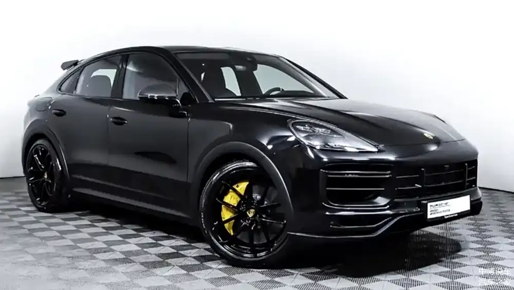 保时捷卡宴黑武士版:豪华运动新标杆