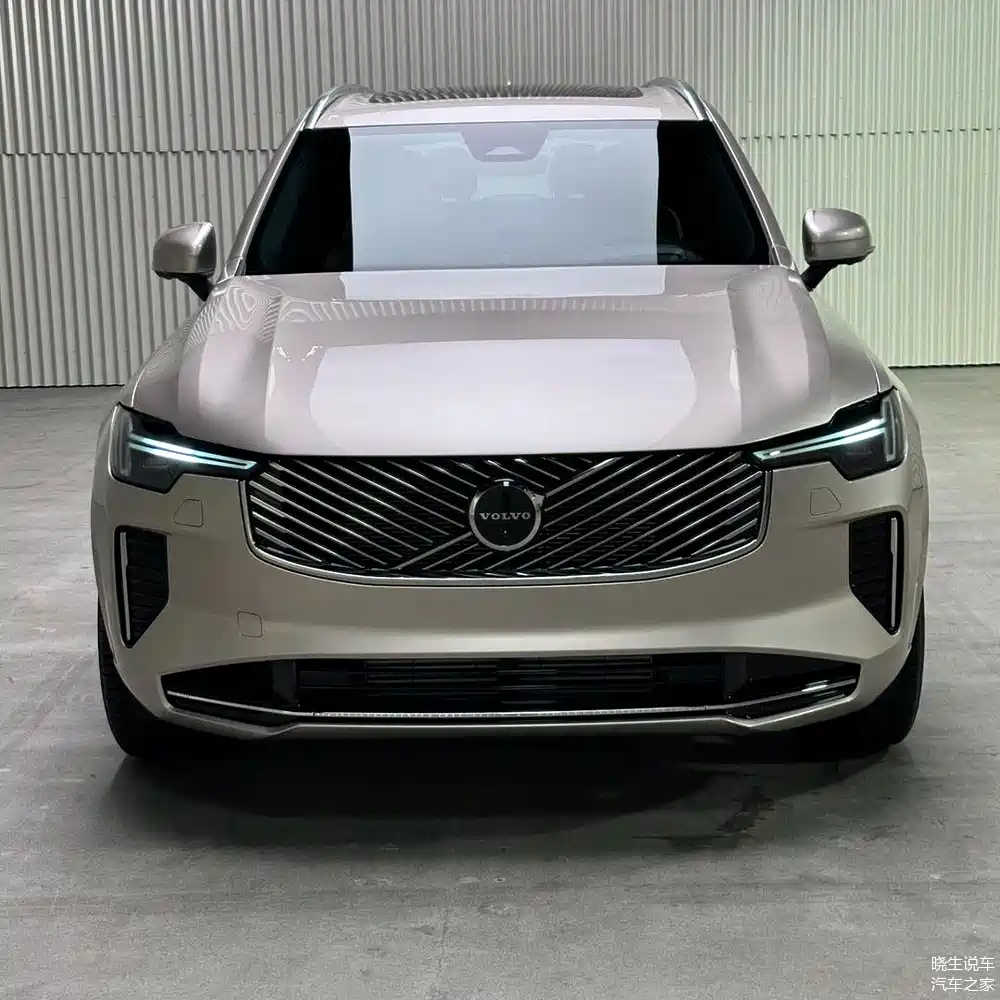 新款沃尔沃xc90实车亮相 配置升级 将引入国内