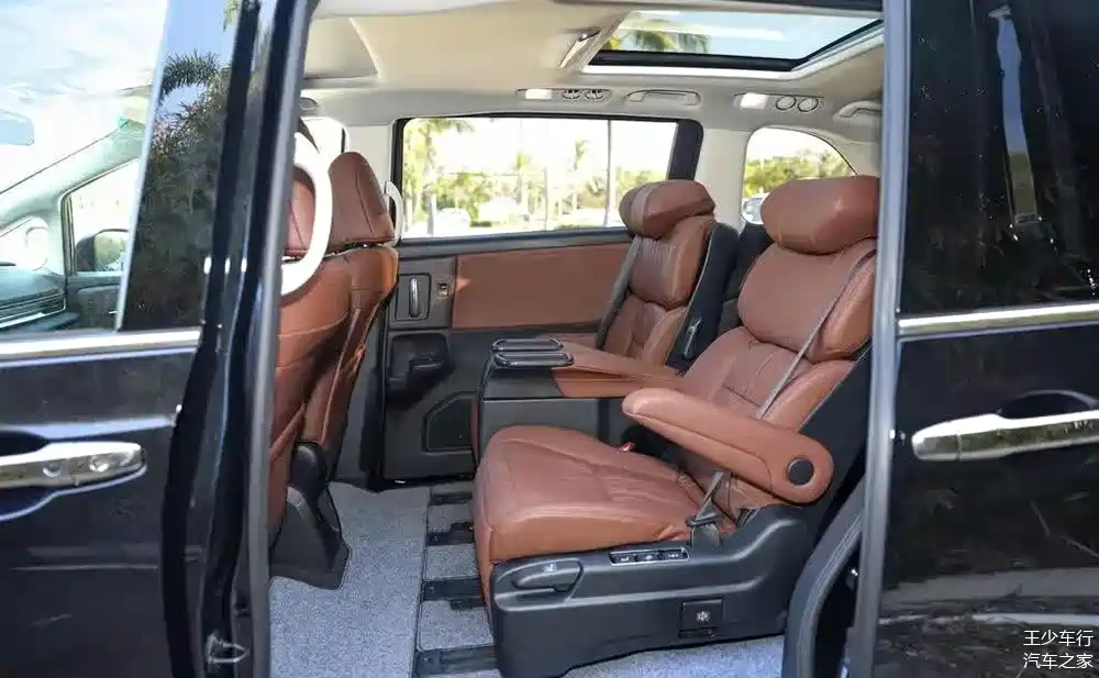 全新奥德赛四座版来了,售价43.98万,香不香?