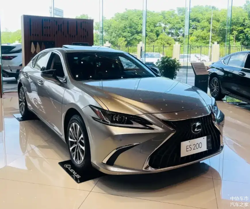 上市就打折!雷克萨斯es200臻享版,粤浙落地综合优惠约23万