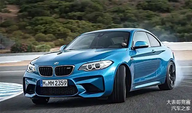 试驾宝马m2雷霆版,这车,只要开就会笑,就会乐