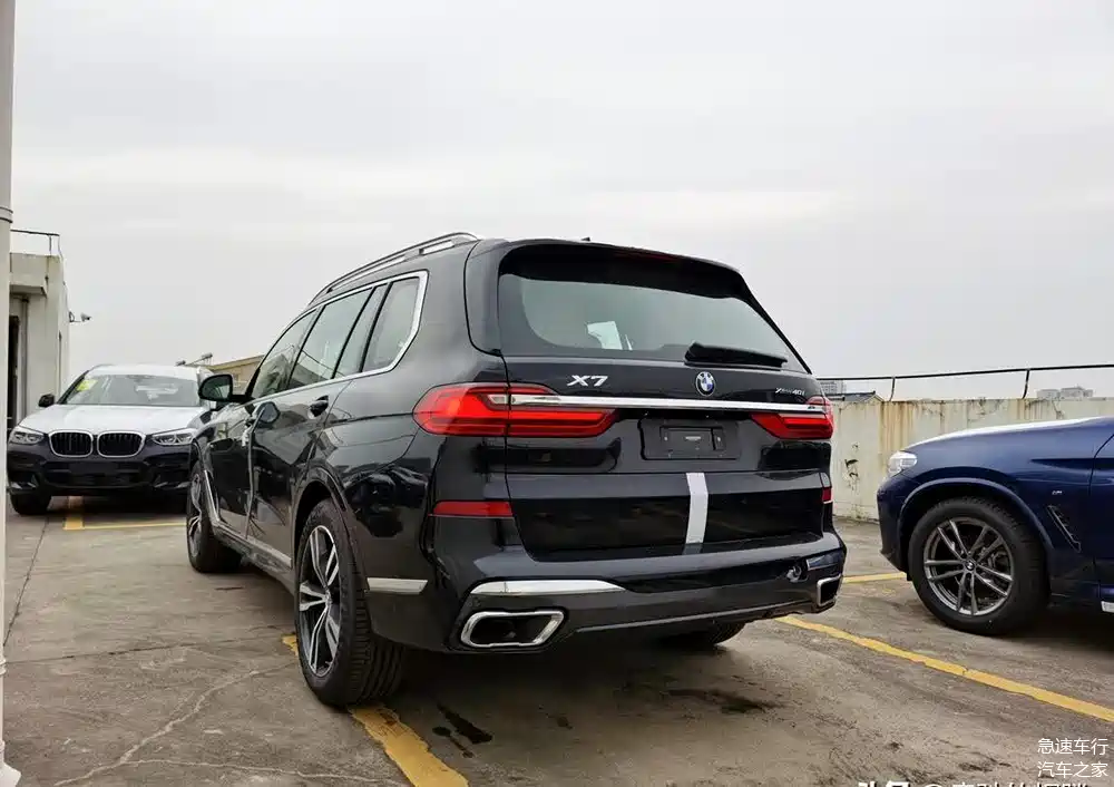 宝马x7xdrive40i尊享型m运动套装:它乃是宝马x7最值得入手的车型