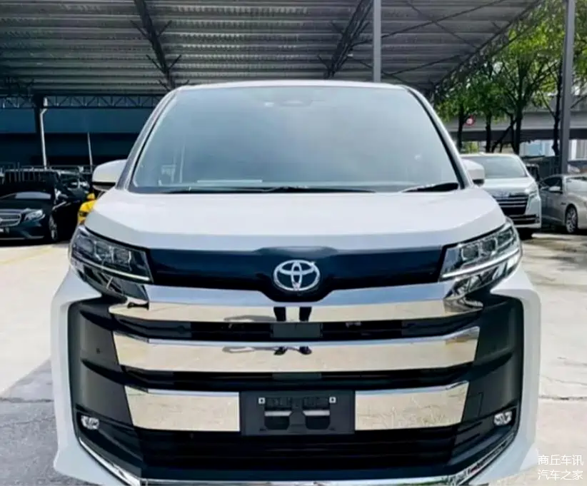 丰田noah四轮驱动露营车:家庭与自然的完美融合!