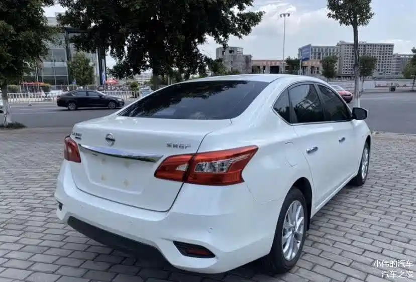 111万全款拿下2019款经典轩逸豪华版家用很舒适油耗很经济