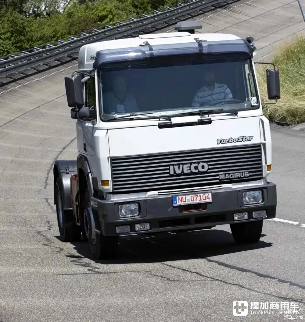 v8发动机 超大驾驶室,回顾25年前的依维柯eurostar牵引车