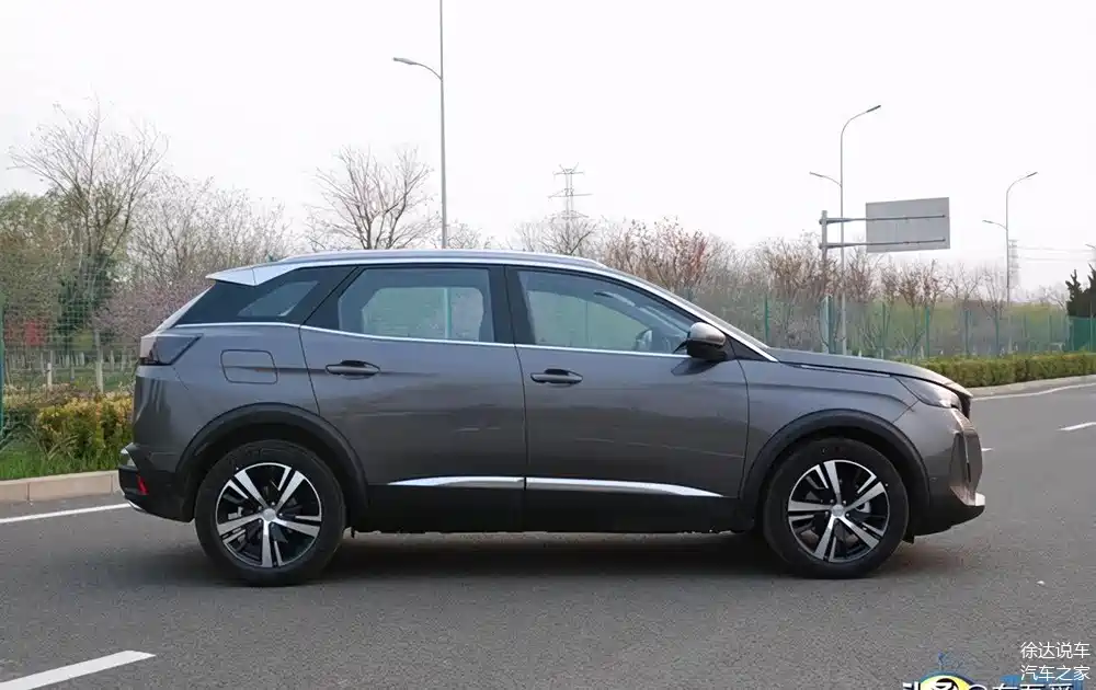 法系车独有的魅力试驾全新东风标致4008