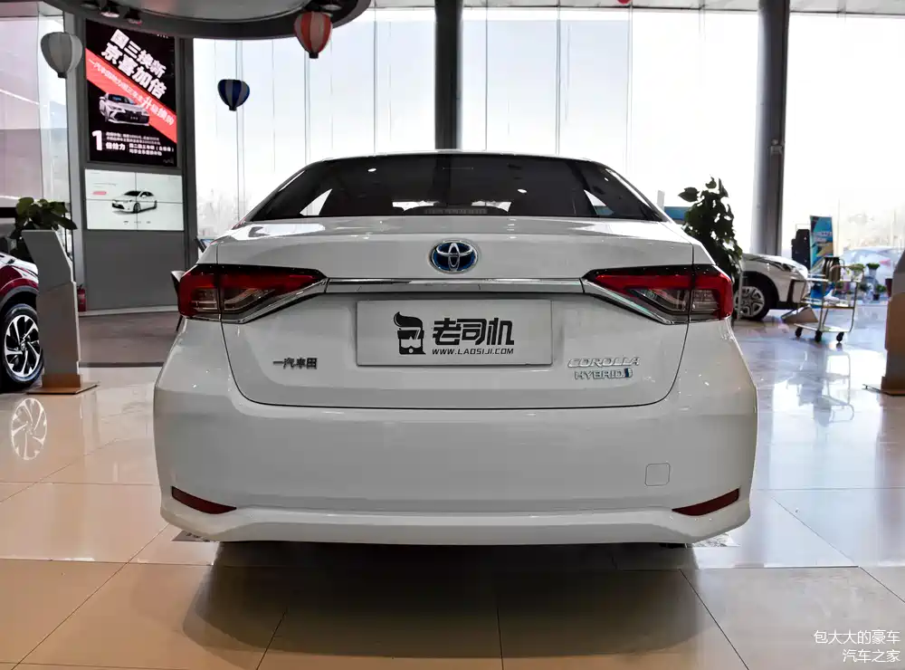 日系热销车的实力派,用户喜爱它油耗低,带你看丰田卡罗拉